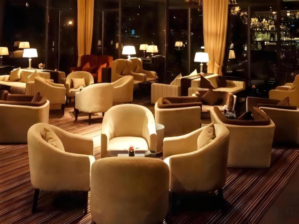 The Hill Hotel & Resort Sibolangit Экстерьер фото